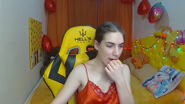 Snapshot of NikaStark_ chatting on 03-06-25, 01:27 NikaStark  online show from 03-06-25, 01:27