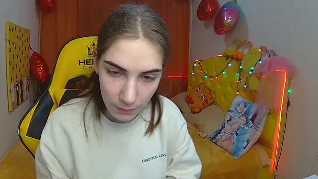 Snapshot of NikaStark_ chatting on 03-12-25, 07:17 NikaStark  online show from 03-12-25, 07:17