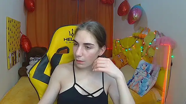 Snapshot of NikaStark_ chatting on 03-13-25, 01:32 NikaStark  online show from 03-13-25, 01:32