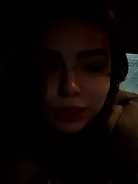 Snapshot of pantyless chatting on 12-05-24, 11:18 pantyless online show from 12-05-24, 11:18