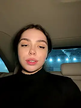 Snapshot of pantyless chatting on 12-06-24, 11:03 pantyless online show from 12-06-24, 11:03