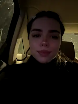 Snapshot of pantyless chatting on 10-25-25, 10:04 pantyless online show from 10-25-25, 10:04