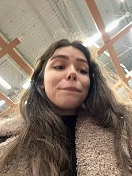 Snapshot of pantyless chatting on 02-04-26, 12:27 pantyless online show from 02-04-26, 12:27