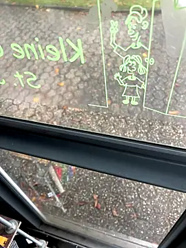 Snapshot of Michaela1222 chatting on 09-09-25, 04:39 Michaela1222 online show from 09-09-25, 04:39