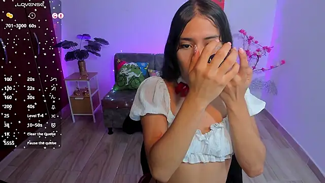 Snapshot of CamilaHarperr_ chatting on 05-21-26, 11:06 CamilaHarperr online show from 05-21-26, 11:06