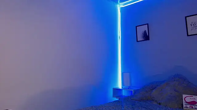 SophiaJoliebm online show from 01-08-25, 03:40