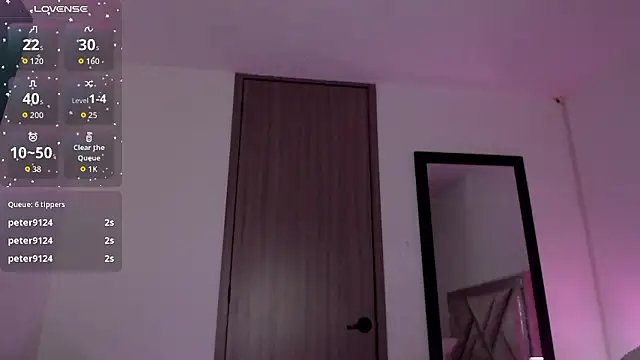 SophiaJoliebm online show from 02-04-26, 04:29