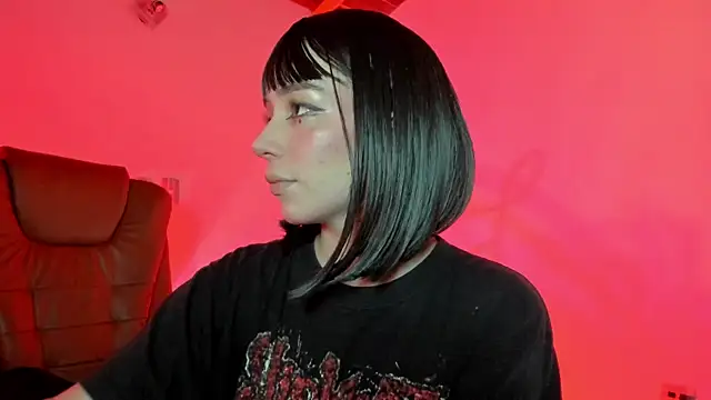 sweeet peach online show from 12-22-25, 07:16