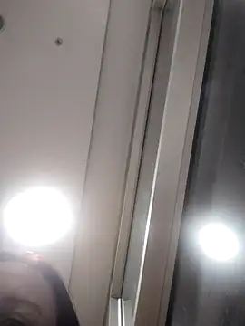 catalinamommyx online show from 10-17-25, 12:47