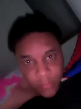 Snapshot of Ferneyv23 chatting on 09-22-25, 04:58 Ferneyv23 online show from 09-22-25, 04:58