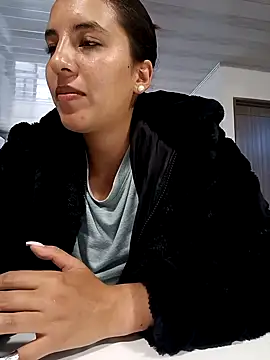 Bonny Klote online show from 03-21-25, 06:40