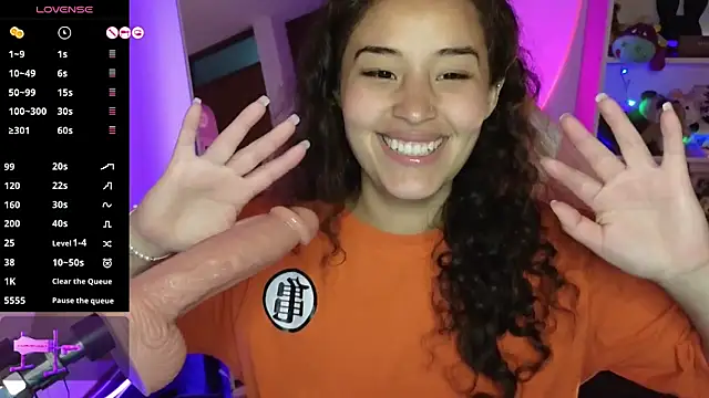 redbarbiedollx online show from 10-06-25, 11:13