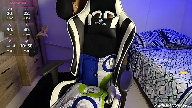 Angelligth online show from 03-02-26, 03:41