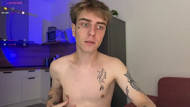 Marcus Lovrov online show from 09-26-25, 02:43