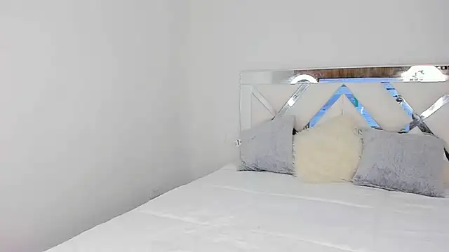 Snapshot of _violetadulce chatting on 01-30-25, 02:49 violetadulce online show from 01-30-25, 02:49