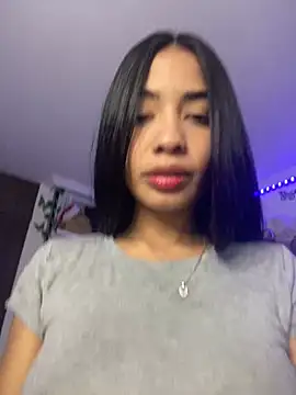 Snapshot of lina_pink chatting on 02-22-25, 08:31 lina pink online show from 02-22-25, 08:31