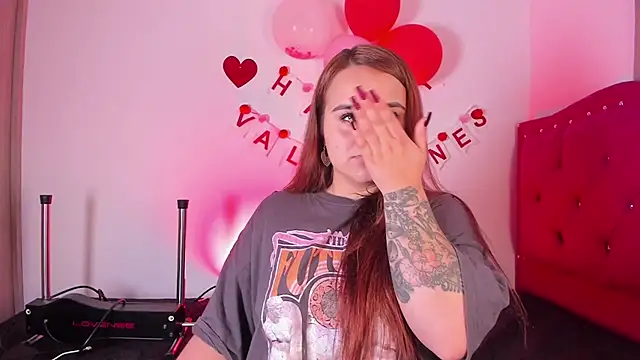 evy orange1 online show from 02-12-25, 04:44