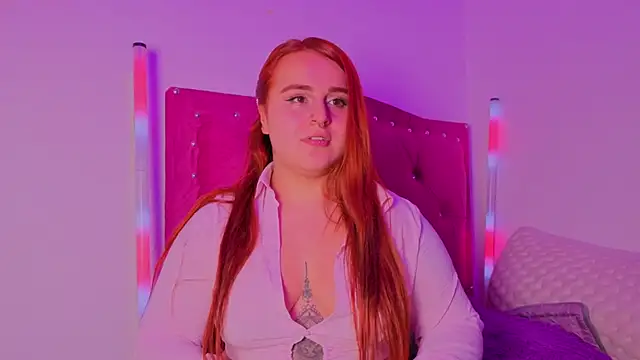 Snapshot of evy_orange1 chatting on 11-27-25, 02:13 evy orange1 online show from 11-27-25, 02:13