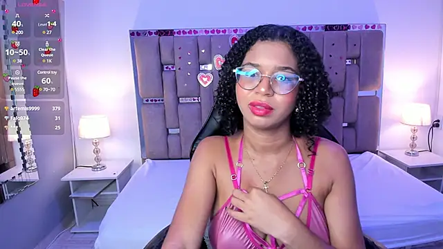 Snapshot of MilaHall_ chatting on 01-31-25, 03:52 MilaHall online show from 01-31-25, 03:52