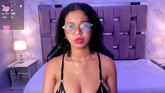 Snapshot of MilaHall_ chatting on 03-20-25, 03:56 MilaHall online show from 03-20-25, 03:56