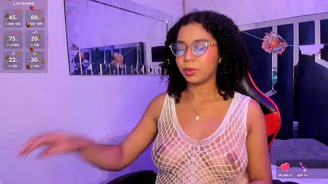 Snapshot of MilaHall_ chatting on 09-28-25, 04:40 MilaHall online show from 09-28-25, 04:40