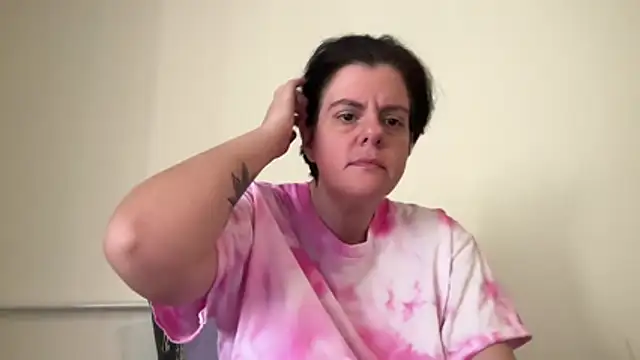 Jess4you0818 online show from 04-26-26, 01:42