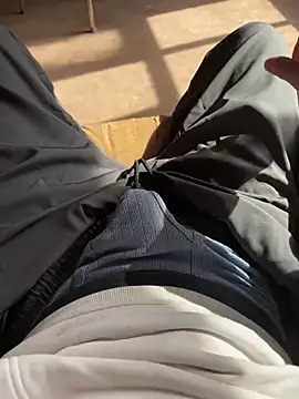 josle24 online show from 11-19-25, 05:46