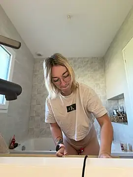 Giuliana baby online show from 04-25-26, 06:49