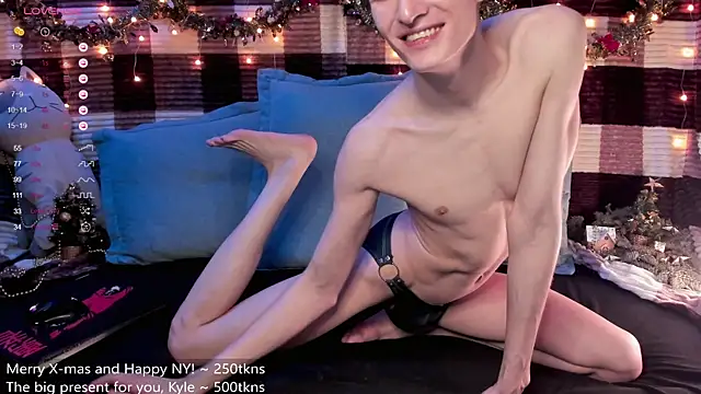 Snapshot of Unholy_Halo chatting on 12-30-24, 12:20 Unholy Halo online show from 12-30-24, 12:20