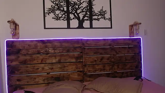 miaa saenz1 online show from 01-11-25, 03:34