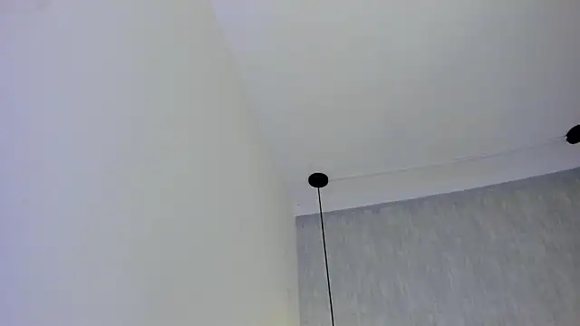 Roxie-Summers11 online show from 04-28-26, 07:52