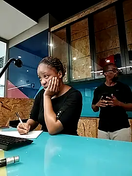 Snapshot of Sgeme325is chatting on 02-23-25, 11:55 Sgeme325is online show from 02-23-25, 11:55