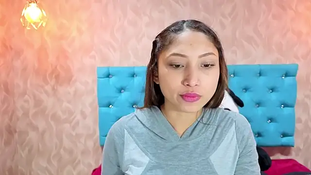 MadelineDoll online show from 04-03-26, 02:04