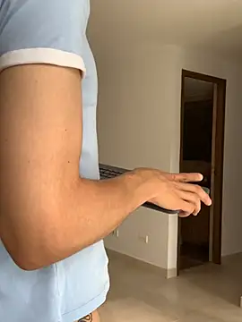 Julifoxx online show from 12-16-24, 08:16