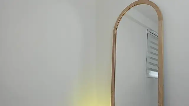 Julifoxx online show from 12-02-25, 09:10