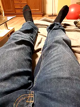 Snapshot of Big_Dick_22_in_Room chatting on 01-25-25, 10:29 Big Dick 22 in Room online show from 01-25-25, 10:29