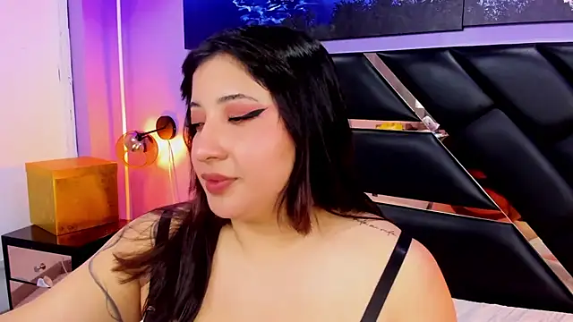 Emma monserrat online show from 07-18-26, 11:36
