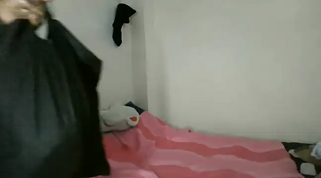 Ivon-09 online show from 01-28-25, 05:03