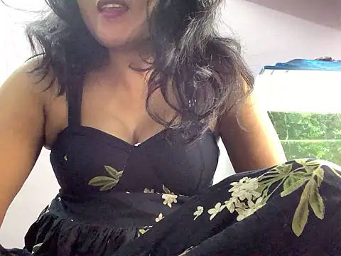 Snapshot of Cute-Tanya chatting on 12-22-24, 07:33 Cute-Tanya online show from 12-22-24, 07:33