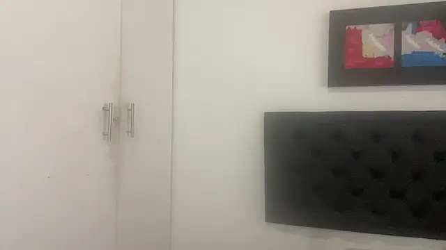 Snapshot of BBCGODIAM9 chatting on 01-26-25, 09:40 BBCGODIAM9 online show from 01-26-25, 09:40