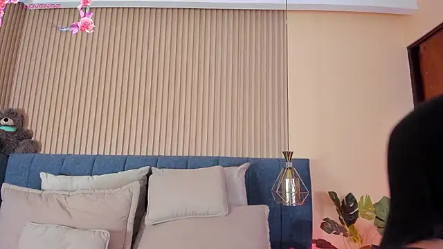 kathecute   online show from 02-18-26, 01:45