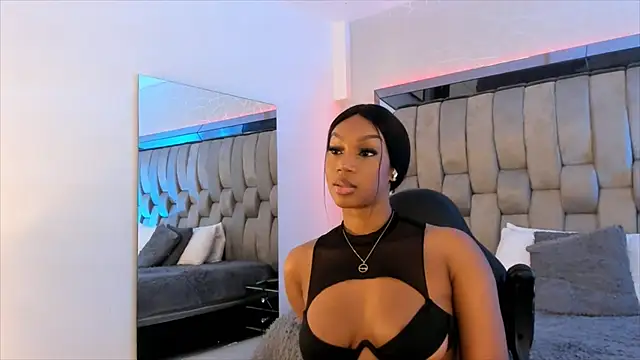 ChaynnaCooper online show from 02-03-25, 05:46