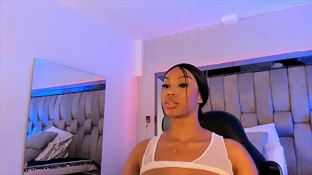 ChaynnaCooper online show from 02-15-25, 06:01