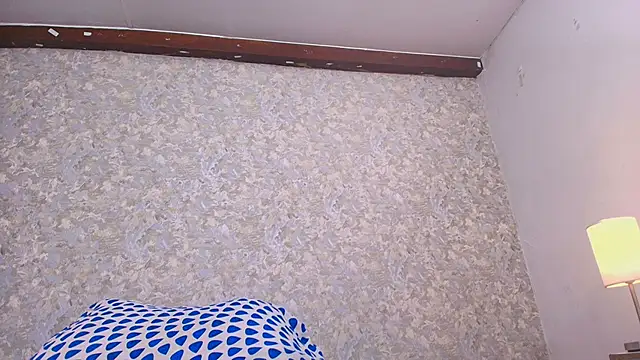 Snapshot of nicol_f chatting on 01-14-25, 07:11 nicol f online show from 01-14-25, 07:11