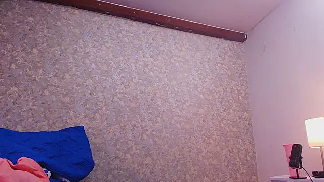 nicol f online show from 01-21-25, 07:17