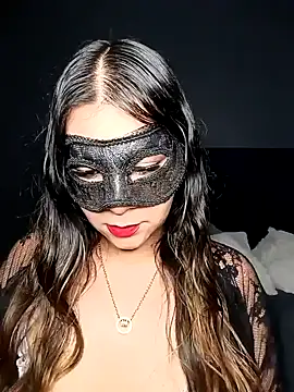 Snapshot of Ursa_sexy chatting on 01-17-25, 09:49 Ursa sexy online show from 01-17-25, 09:49