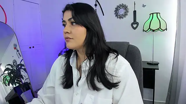 Snapshot of GretaX-X chatting on 09-08-25, 08:08 GretaX-X online show from 09-08-25, 08:08