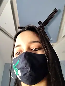 Varnika aarora online show from 01-17-25, 10:33