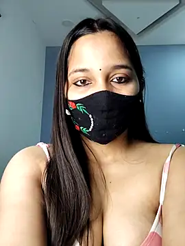 Varnika aarora online show from 03-04-25, 09:29