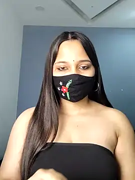 Varnika aarora online show from 03-09-25, 03:43